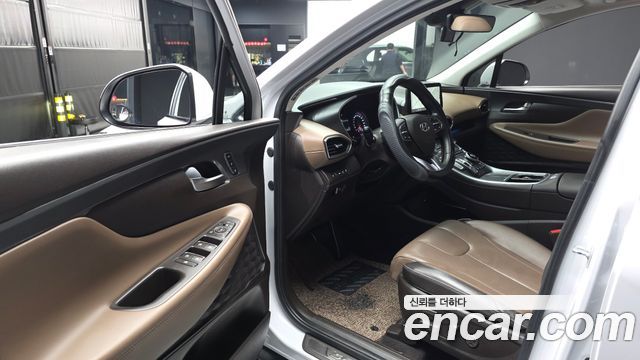 Hyundai Santafe 2021 — photo 13