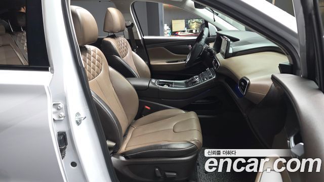 Hyundai Santafe 2021 — photo 17