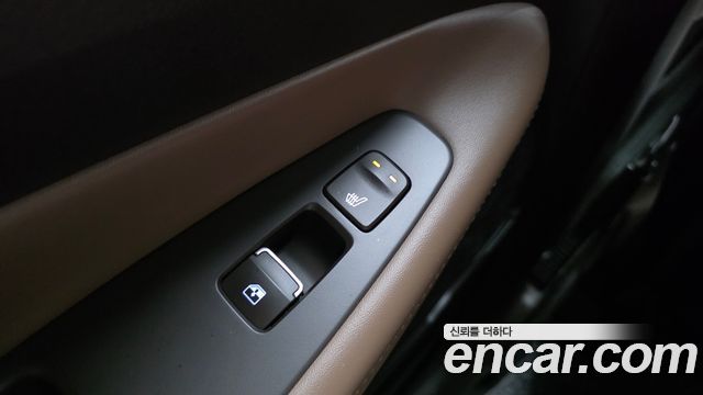 Hyundai Santafe 2021 — photo 25