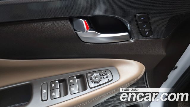 Hyundai Santafe 2021 — photo 31
