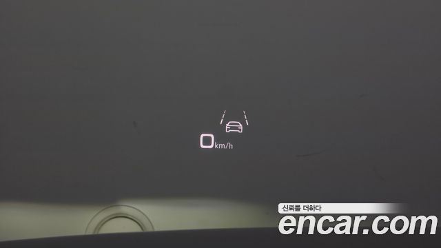 Audi A8 2021 — photo 18