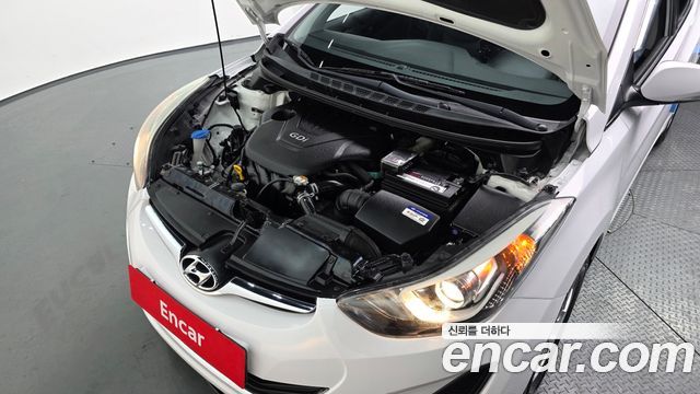 Hyundai AVANTE 2016 — photo 6