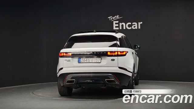 Land Rover Range Rover Velar 2018 — photo 4