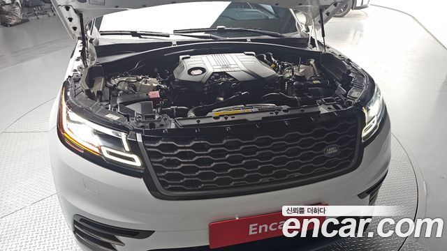 Land Rover Range Rover Velar 2018 — photo 6