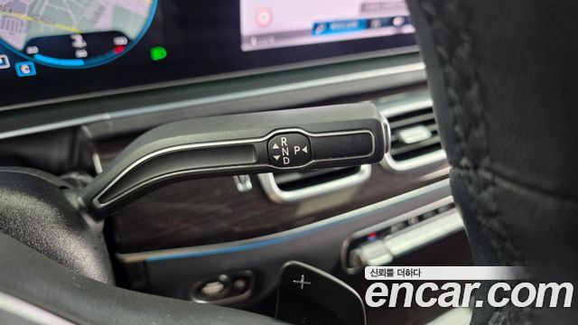 Mercedes-Benz GLE-Class 2021 — photo 9