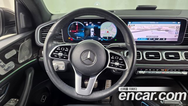 Mercedes-Benz GLE-Class 2021 — photo 13