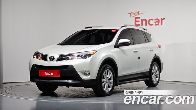 Toyota RAV4 2014 — photo 1