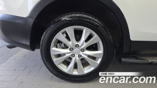 Toyota RAV4 2014 — photo 5
