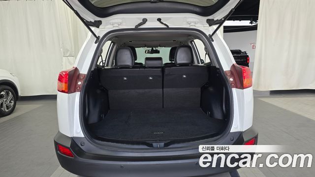 Toyota RAV4 2014 — photo 20