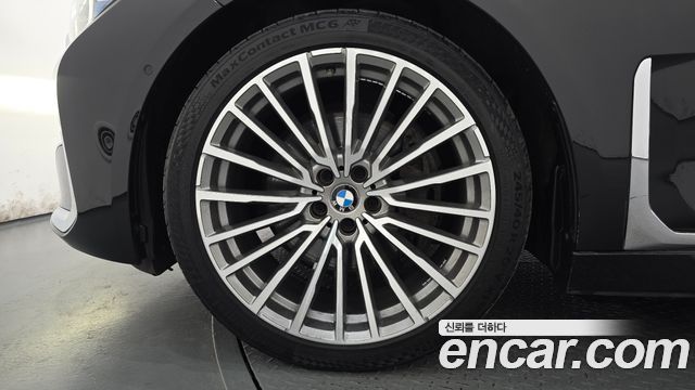 BMW 7-Series 2020 — photo 5