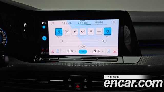 Volkswagen Golf 2024 — photo 20