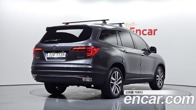 Honda Pilot 2017 — photo 2