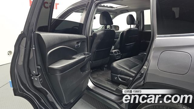 Honda Pilot 2017 — photo 11