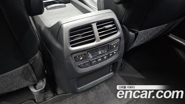 Honda Pilot 2017 — photo 18