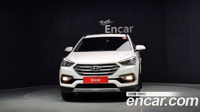 Hyundai Santafe 2016 — photo 3