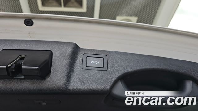 Hyundai Santafe 2016 — photo 27