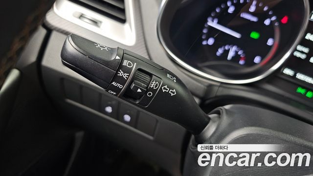 Hyundai Santafe 2016 — photo 32