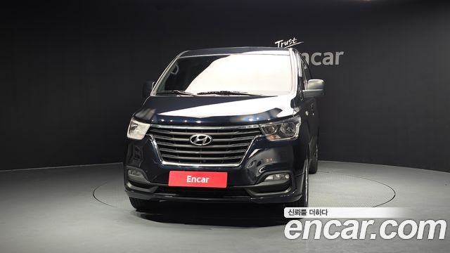 Hyundai Starex 2019 — photo 3