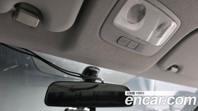 Hyundai Starex 2019 — photo 19