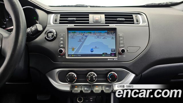 Kia pride 2016 — photo 20