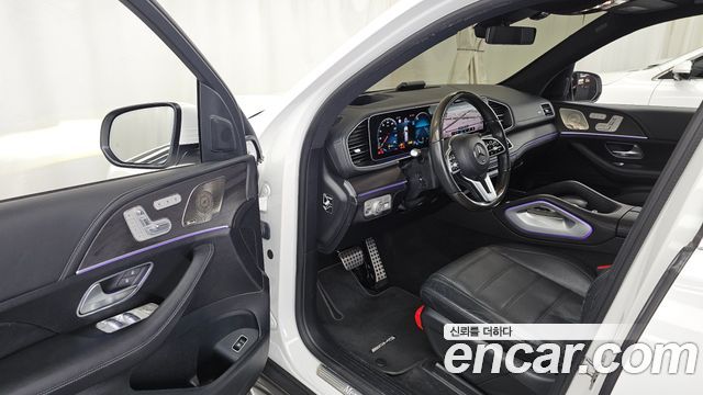 Mercedes-Benz GLS-Class 2022 — photo 13