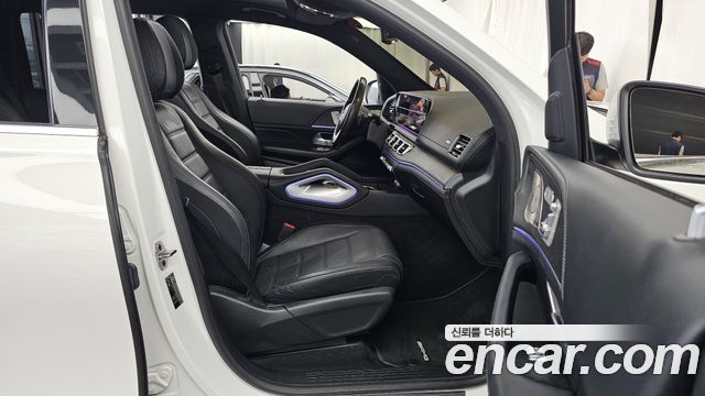 Mercedes-Benz GLS-Class 2022 — photo 17