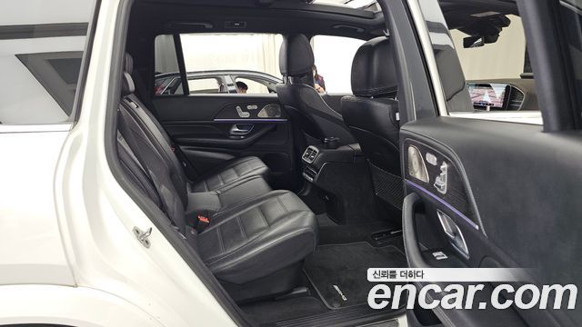 Mercedes-Benz GLS-Class 2022 — photo 18