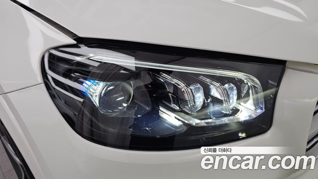 Mercedes-Benz GLS-Class 2022 — photo 8