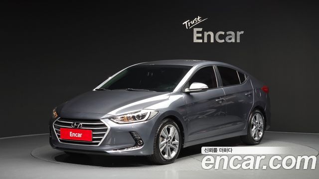 Hyundai AVANTE 2017 — photo 1