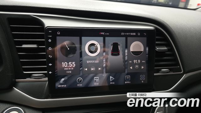 Hyundai AVANTE 2017 — photo 14