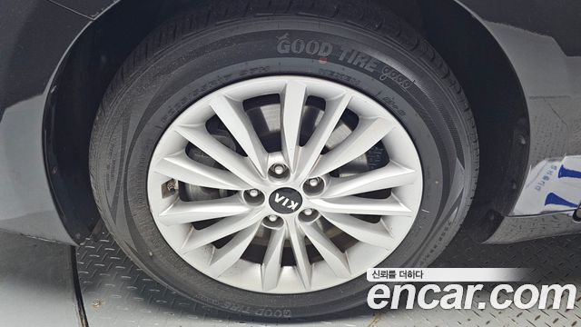 Kia K7 2020 — photo 5