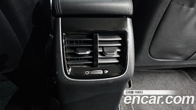 Kia K7 2020 — photo 22