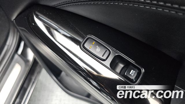 Kia K7 2020 — photo 23