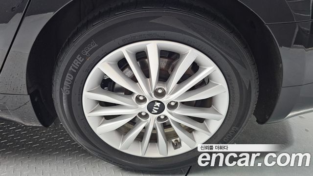 Kia K7 2020 — photo 7