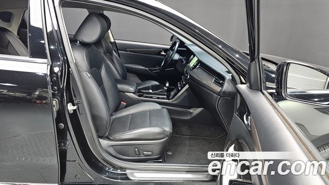 Kia K7 2020 — photo 16