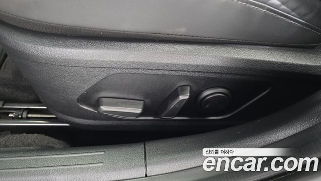 Hyundai Sonata 2022 — photo 31