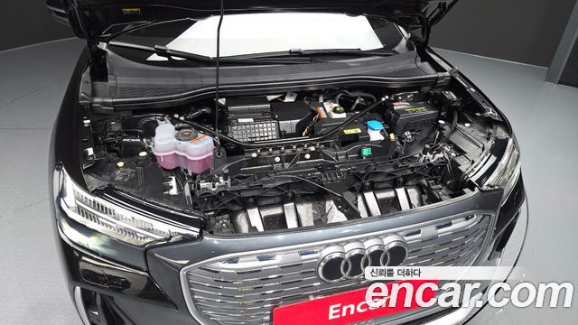 Audi Q4 e-tron 2026 — photo 6