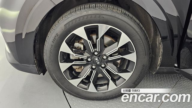 Kia Canival 2021 — photo 5