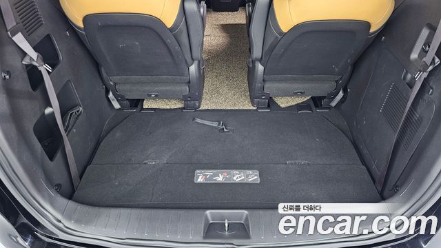 Kia Canival 2021 — photo 21