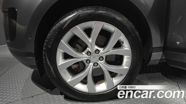 Land Rover Range Rover Evoque 2020 — photo 5
