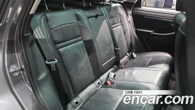 Land Rover Range Rover Evoque 2020 — photo 17