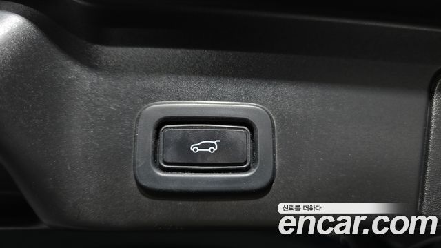 Land Rover Range Rover Evoque 2020 — photo 30