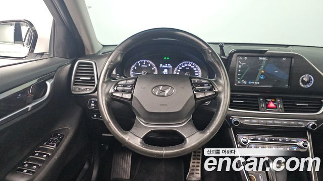 Hyundai Grandeur 2018 — photo 19