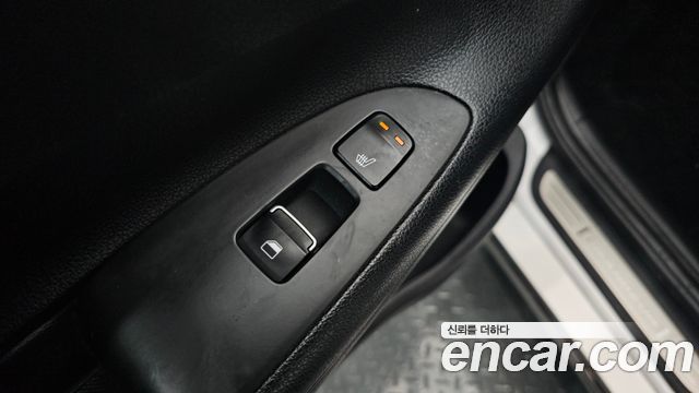 Hyundai Grandeur 2018 — photo 25