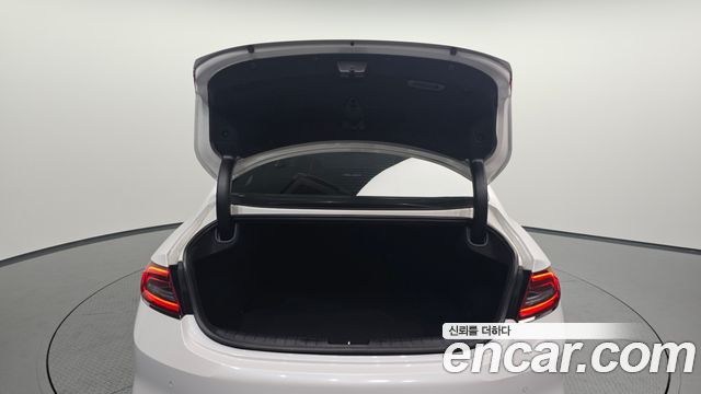 Hyundai Grandeur 2018 — photo 26