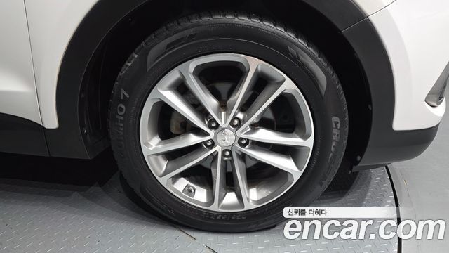 Hyundai Santafe 2016 — photo 7