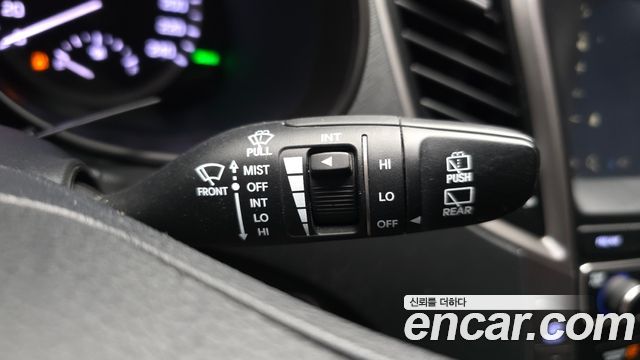 Hyundai Santafe 2016 — photo 28