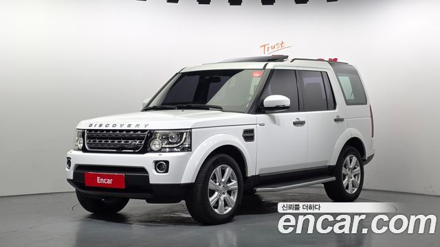 Land Rover Discovery 2016 — photo 1