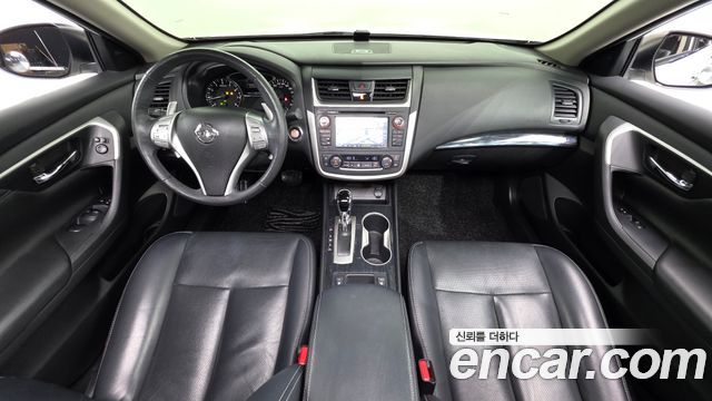 Nissan Altima 2017 — photo 7