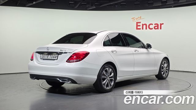 Mercedes-Benz C-Class 2016 — photo 2